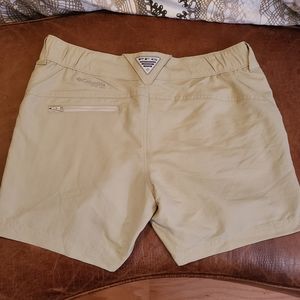 NWOT, Columbia Shorts! Never worn!
